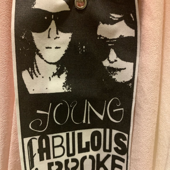 Ombré Elegant Lace Embroidered Long Sleeved Romper - Picture 13 of 15